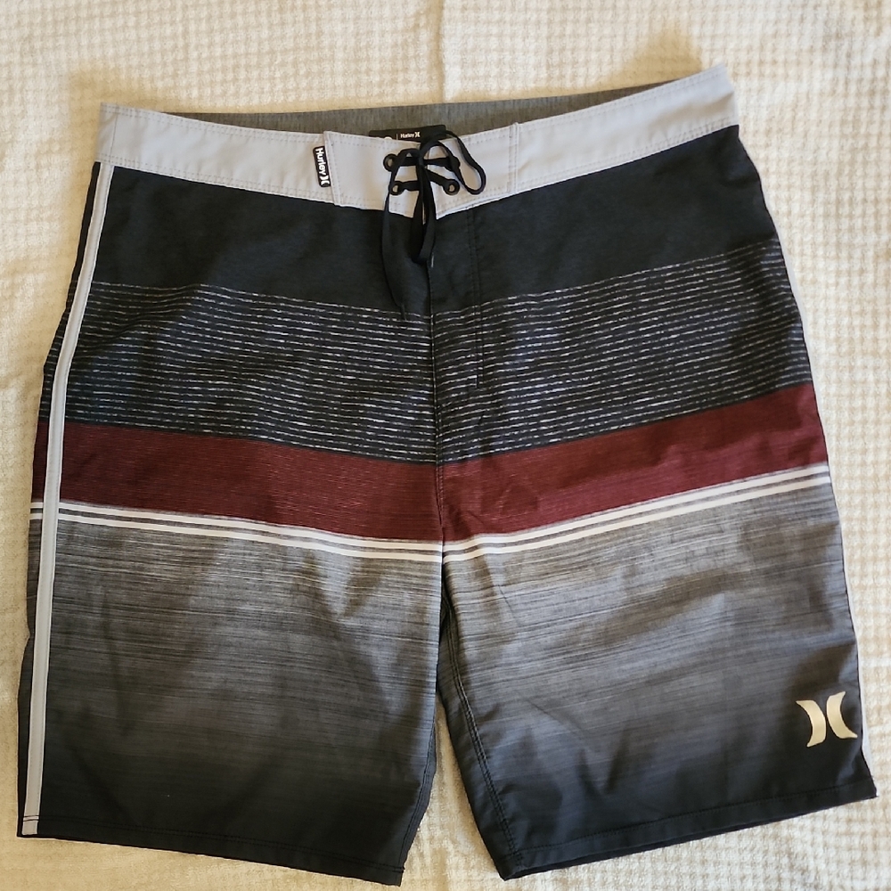 Hurley Phantom Men's Black and Burgundy Board Shorts
